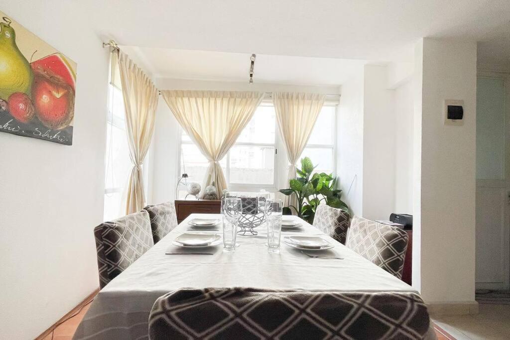 Beautiful 2br Apt, Pool, Gym, Soumaya, And Carso Apartment Mexico City